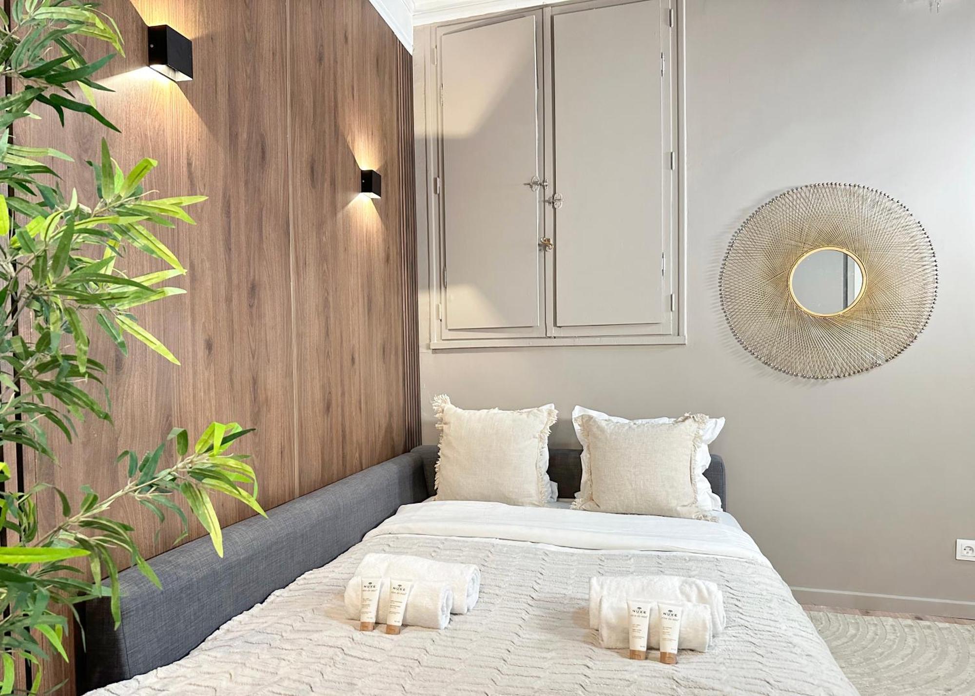 Chic Louvre Apartment Paris Luaran gambar