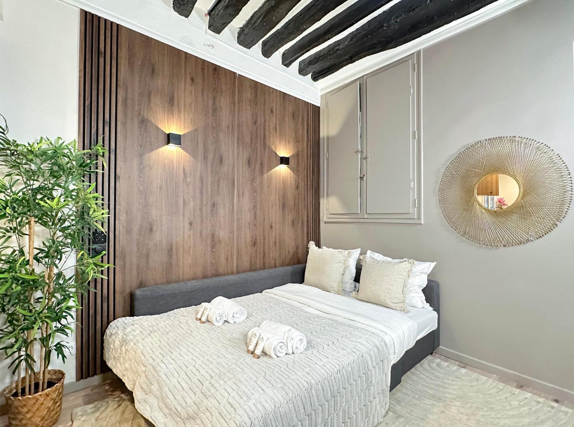 Chic Louvre Apartment Paris Luaran gambar
